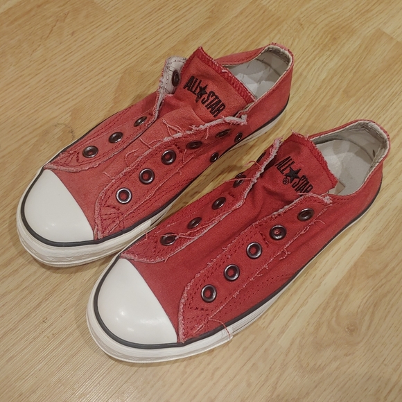 converse varvatos red